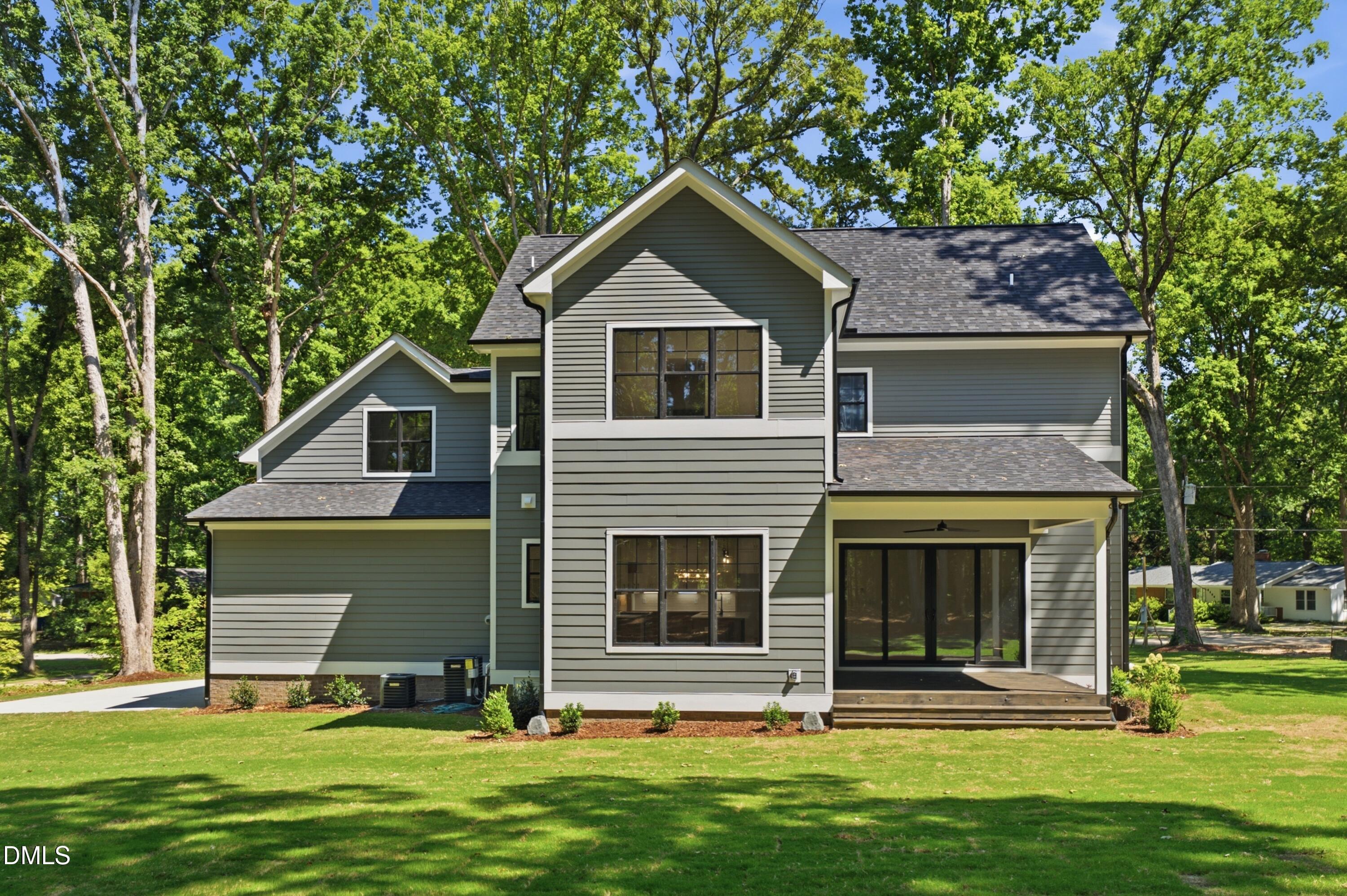 3004 Hickory Road