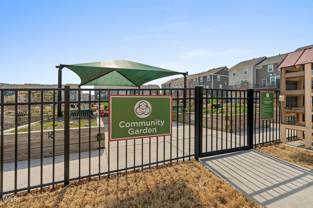 Raleigh, North Carolina 27616, United States, 4 Bedrooms Bedrooms, ,4 BathroomsBathrooms,Residential,Pending,101858