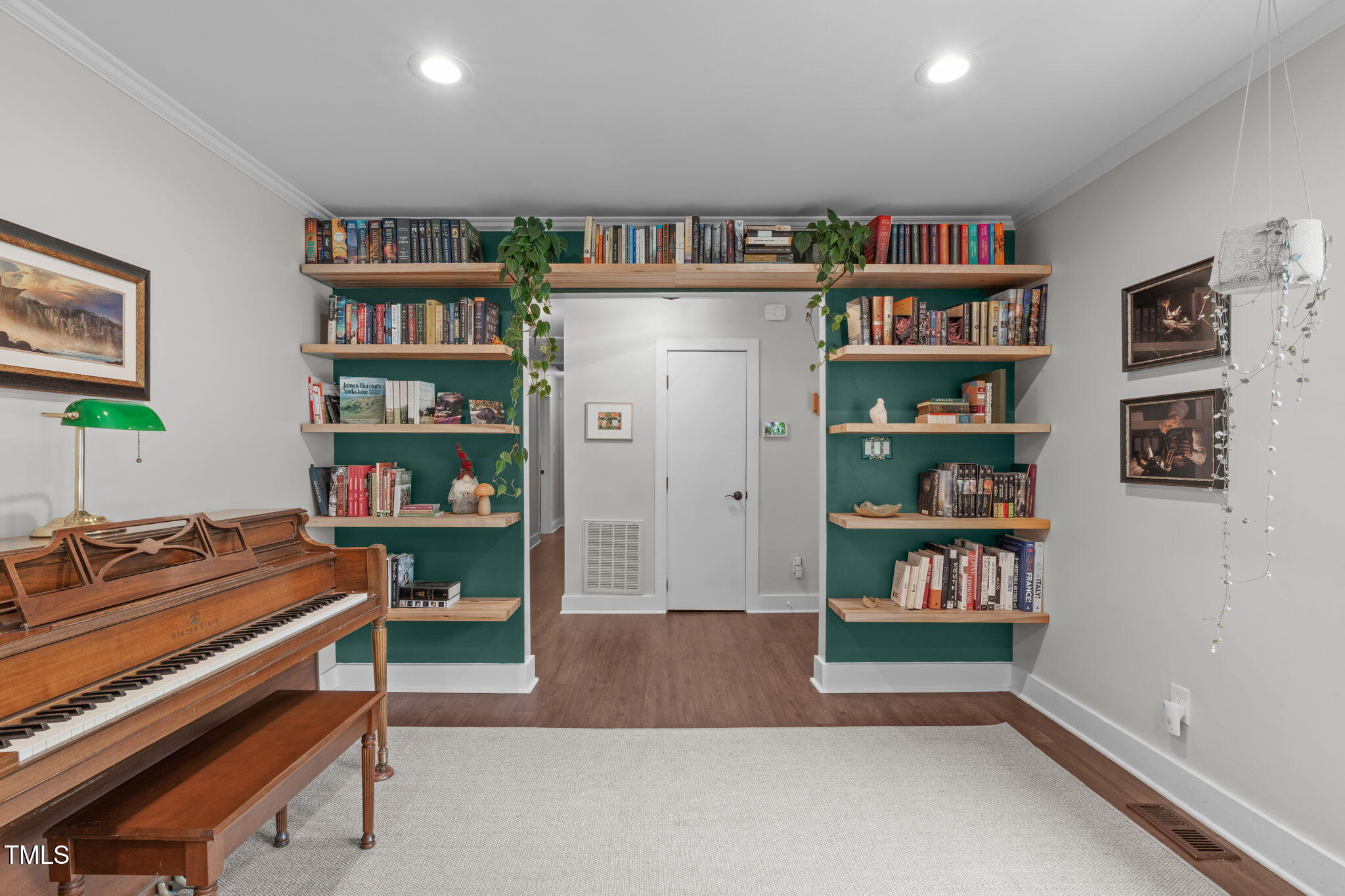 7304 St Ledger Drive