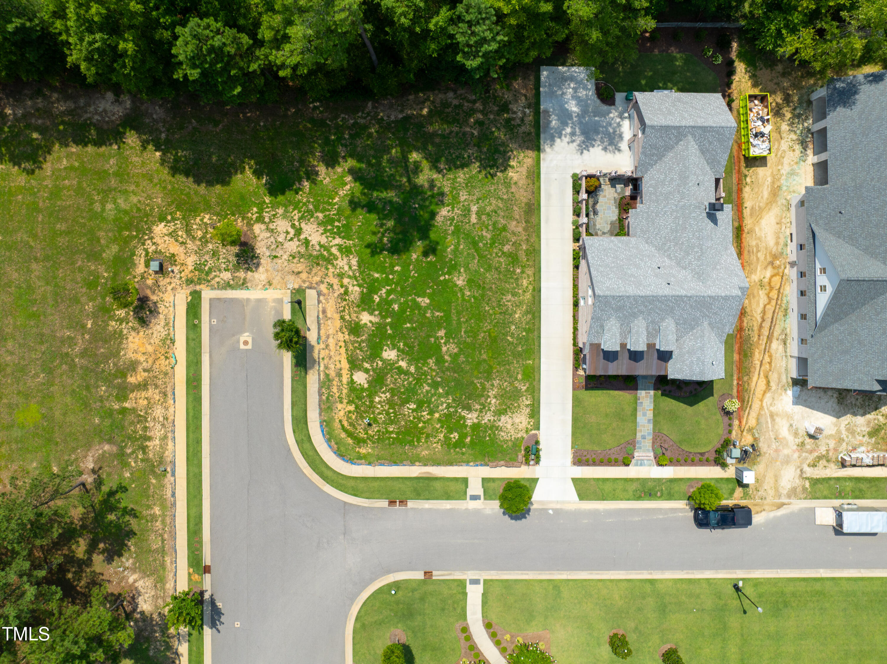 1130 Azalea Lane NW