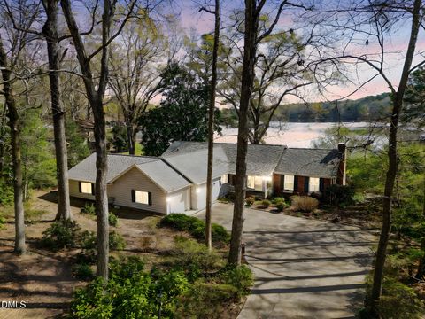 253 Lakeview Drive Sanford NC 27332