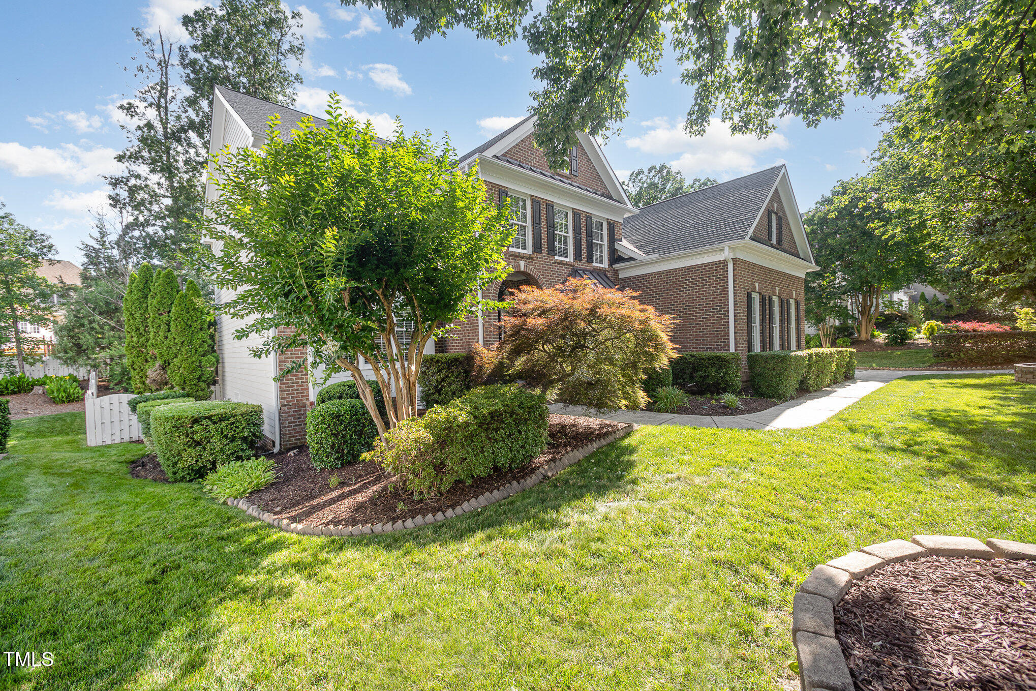 9021 Winged Thistle Court