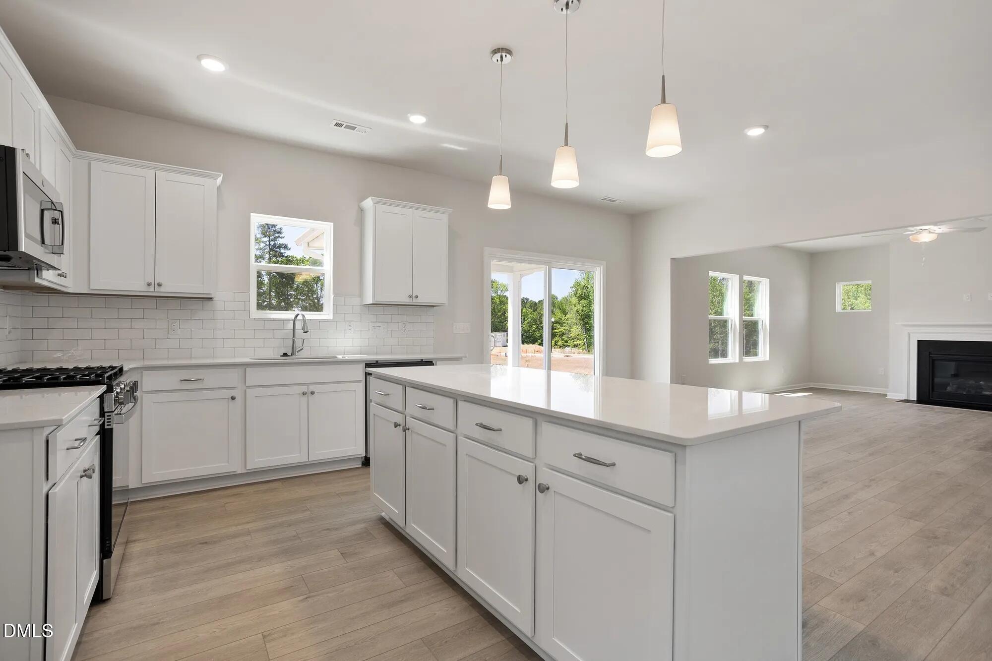 8 Lotus Bend Way
