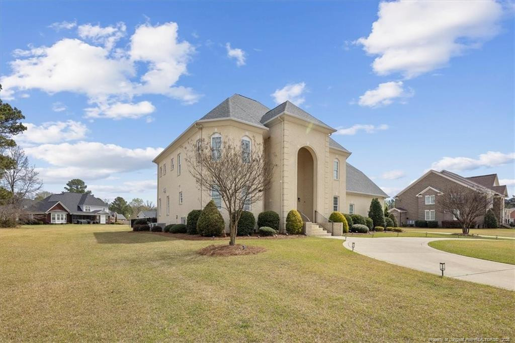 245 Stoneleigh Drive