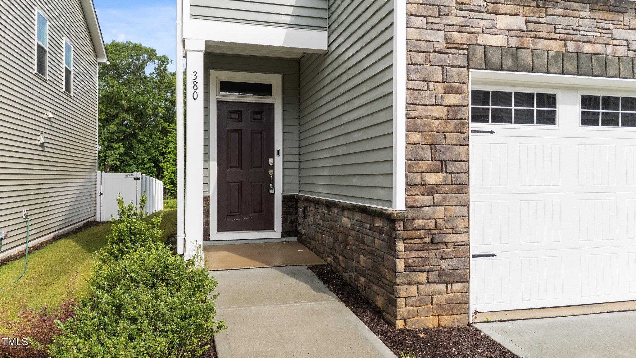 380 Garden Vine Trail