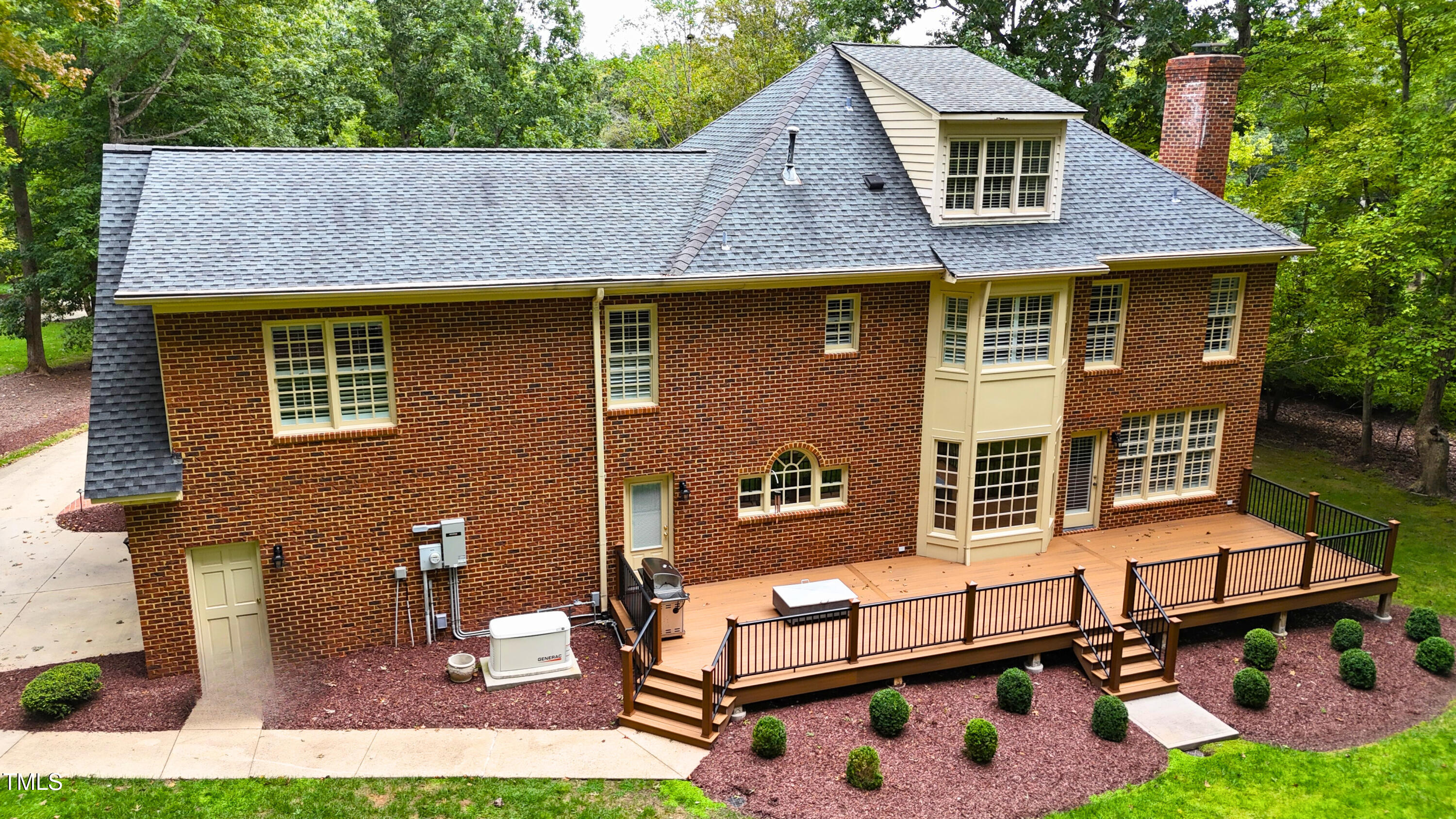 105 Abbotsford Court