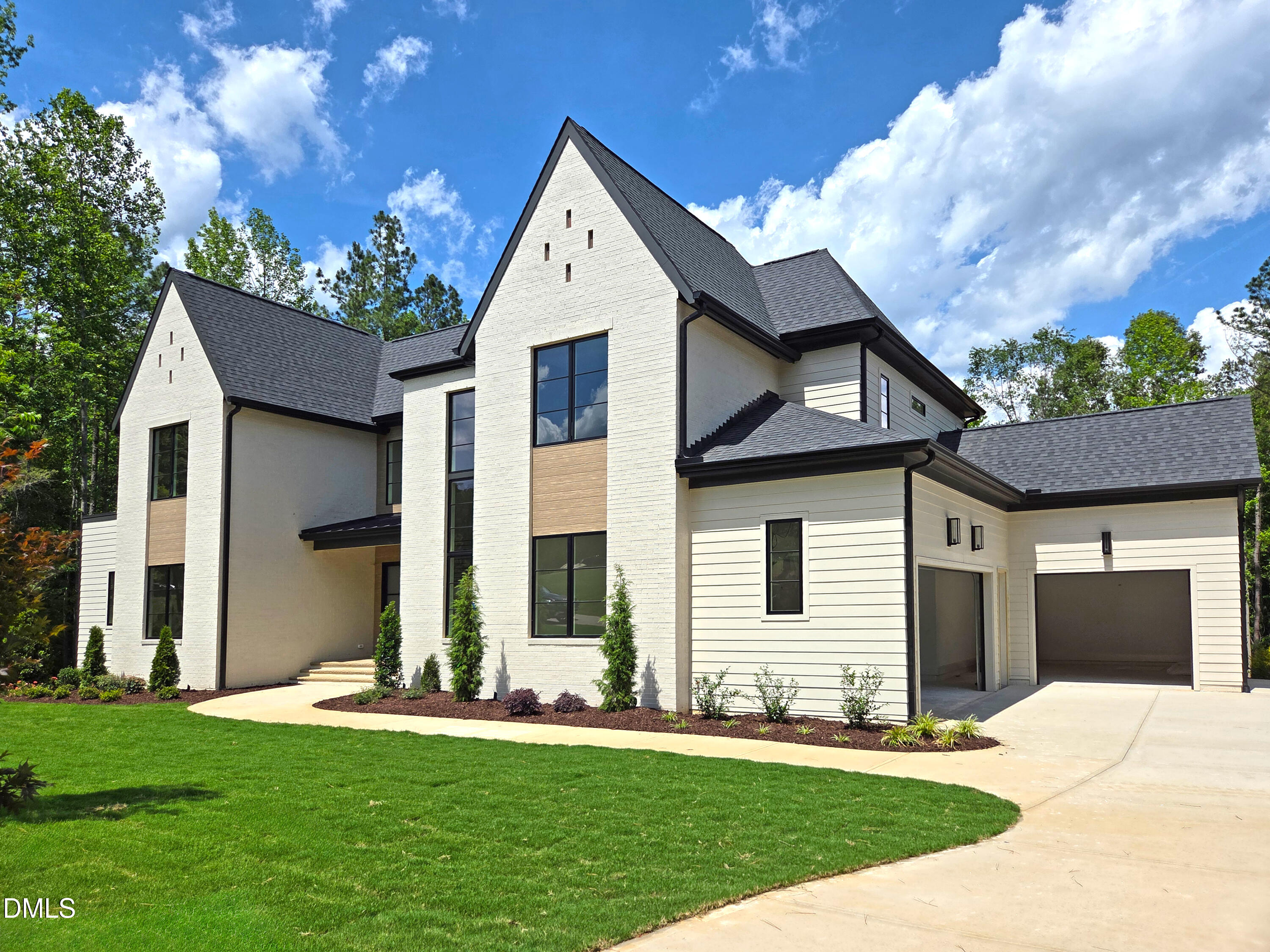 408 Shinleaf Pond Trail