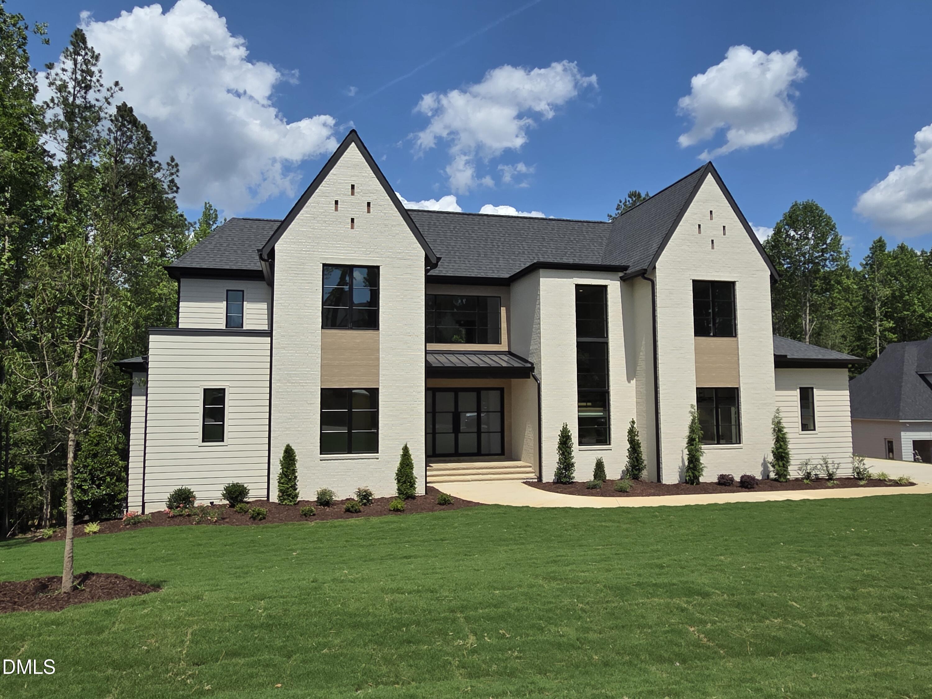 408 Shinleaf Pond Trail