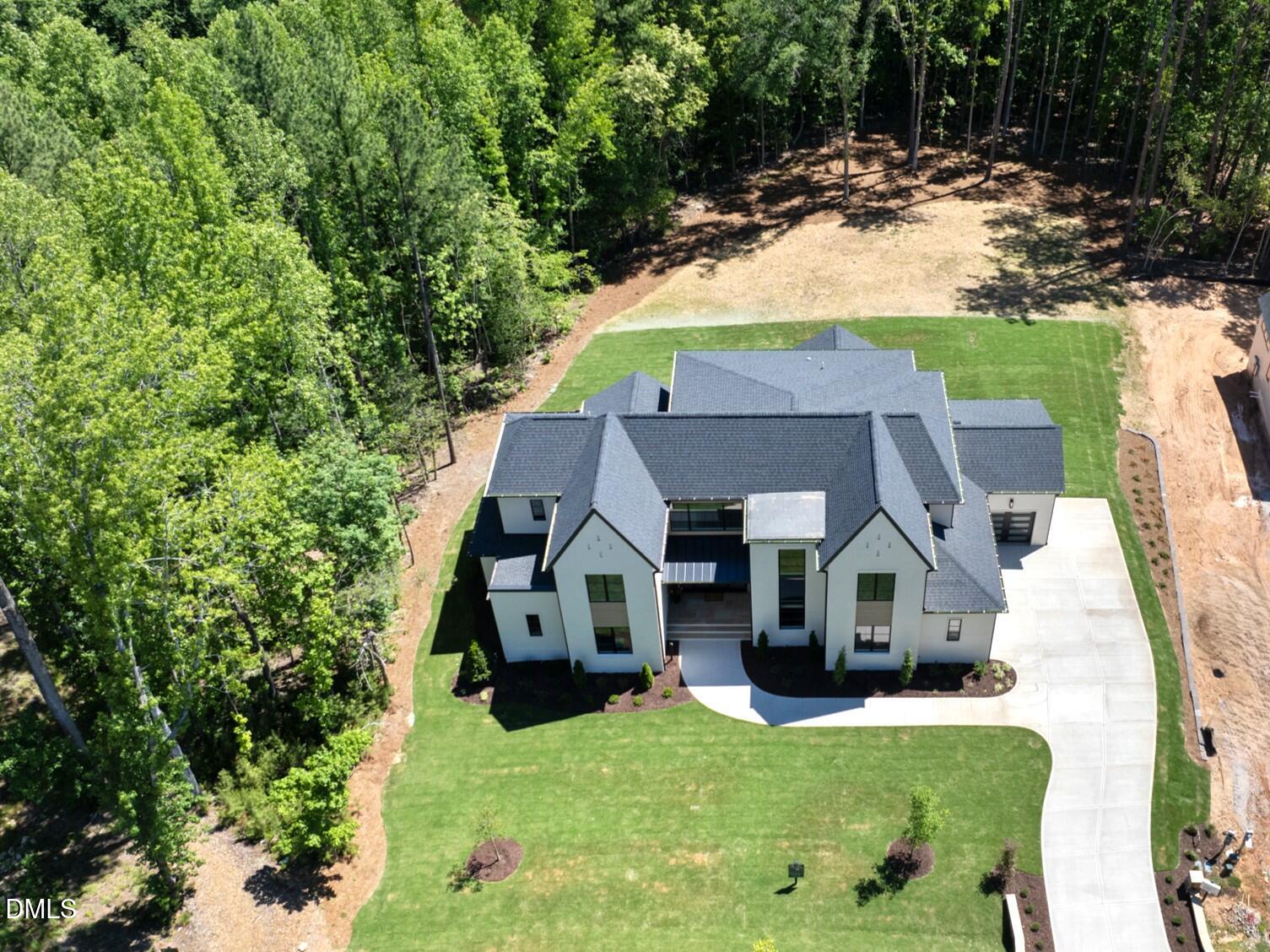 408 Shinleaf Pond Trail