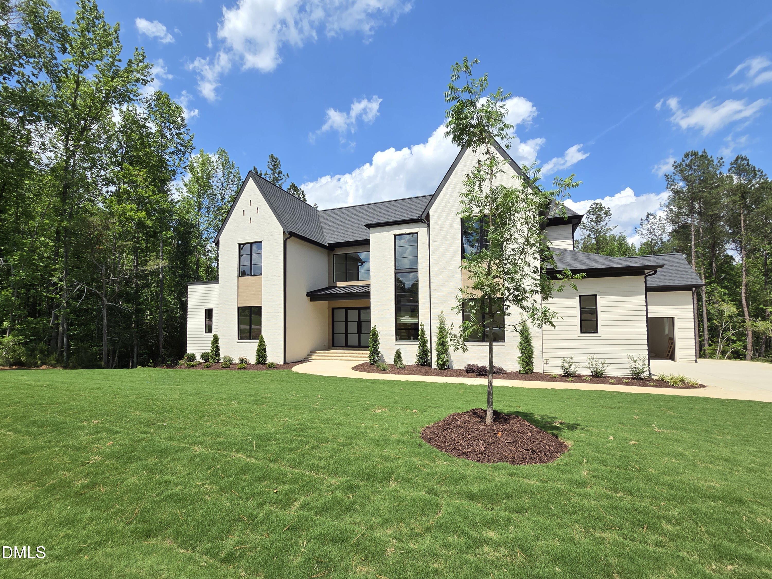 408 Shinleaf Pond Trail
