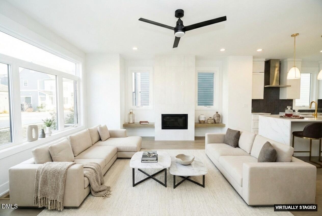 221 Woodsborough Place