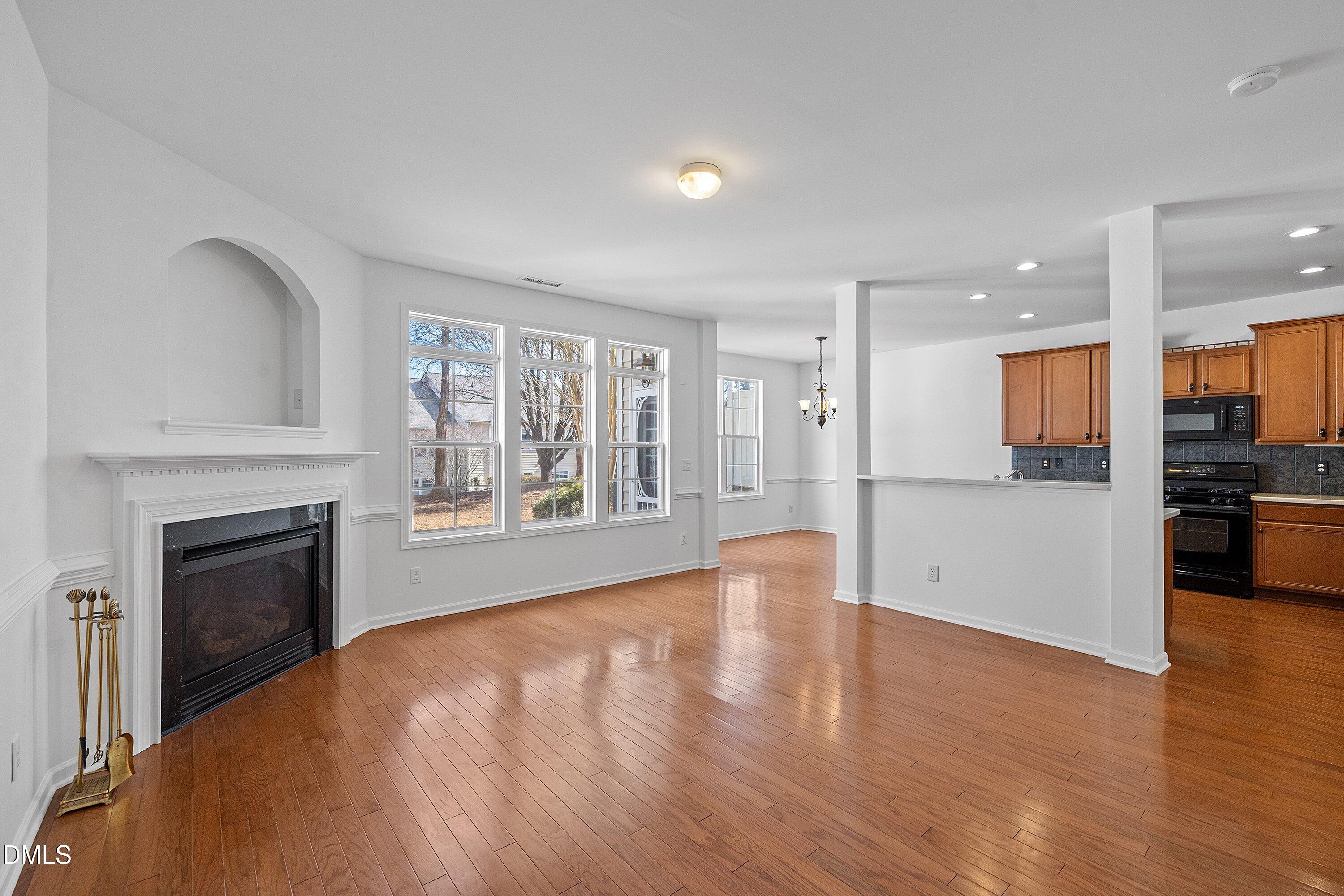 3064 Imperial Oaks Drive