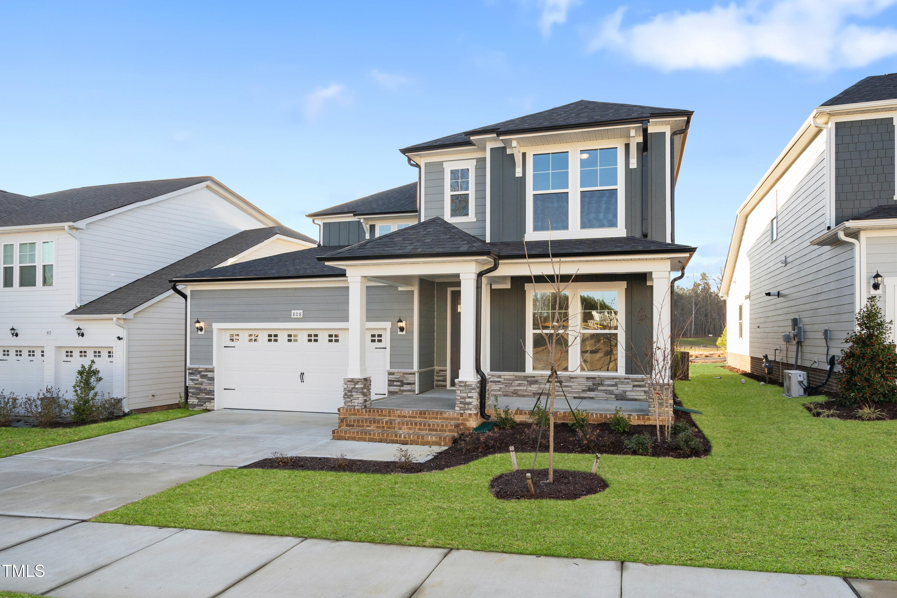 808 Challenger Lane