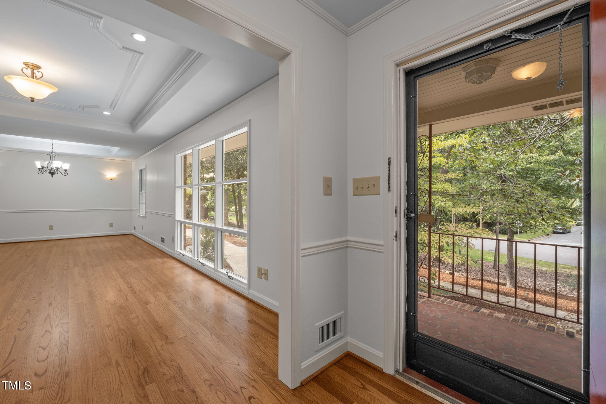 305 N Elliott Road