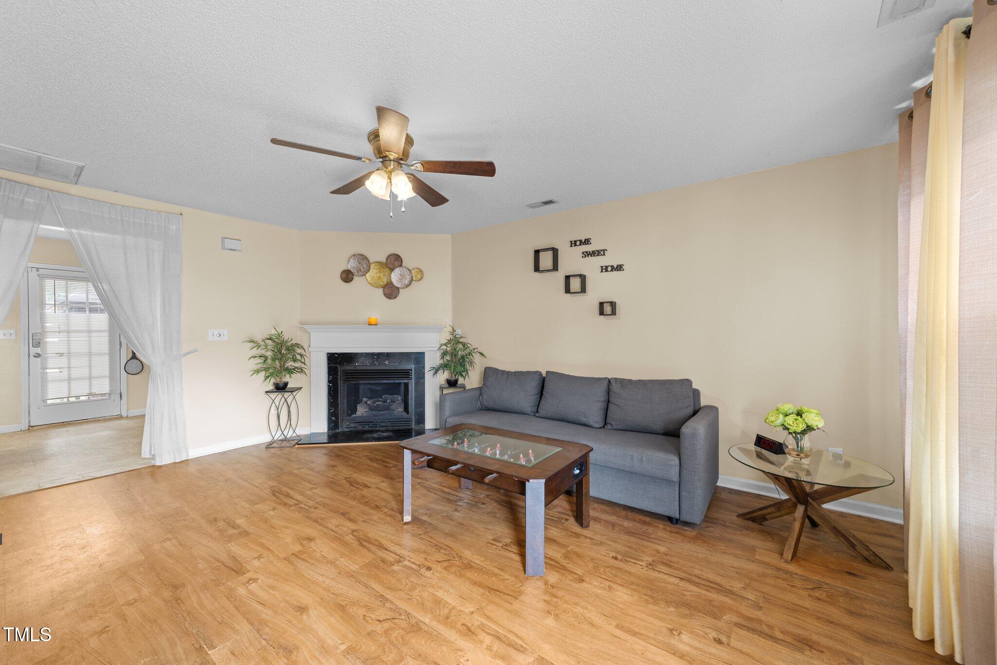 2245 Ventana Lane