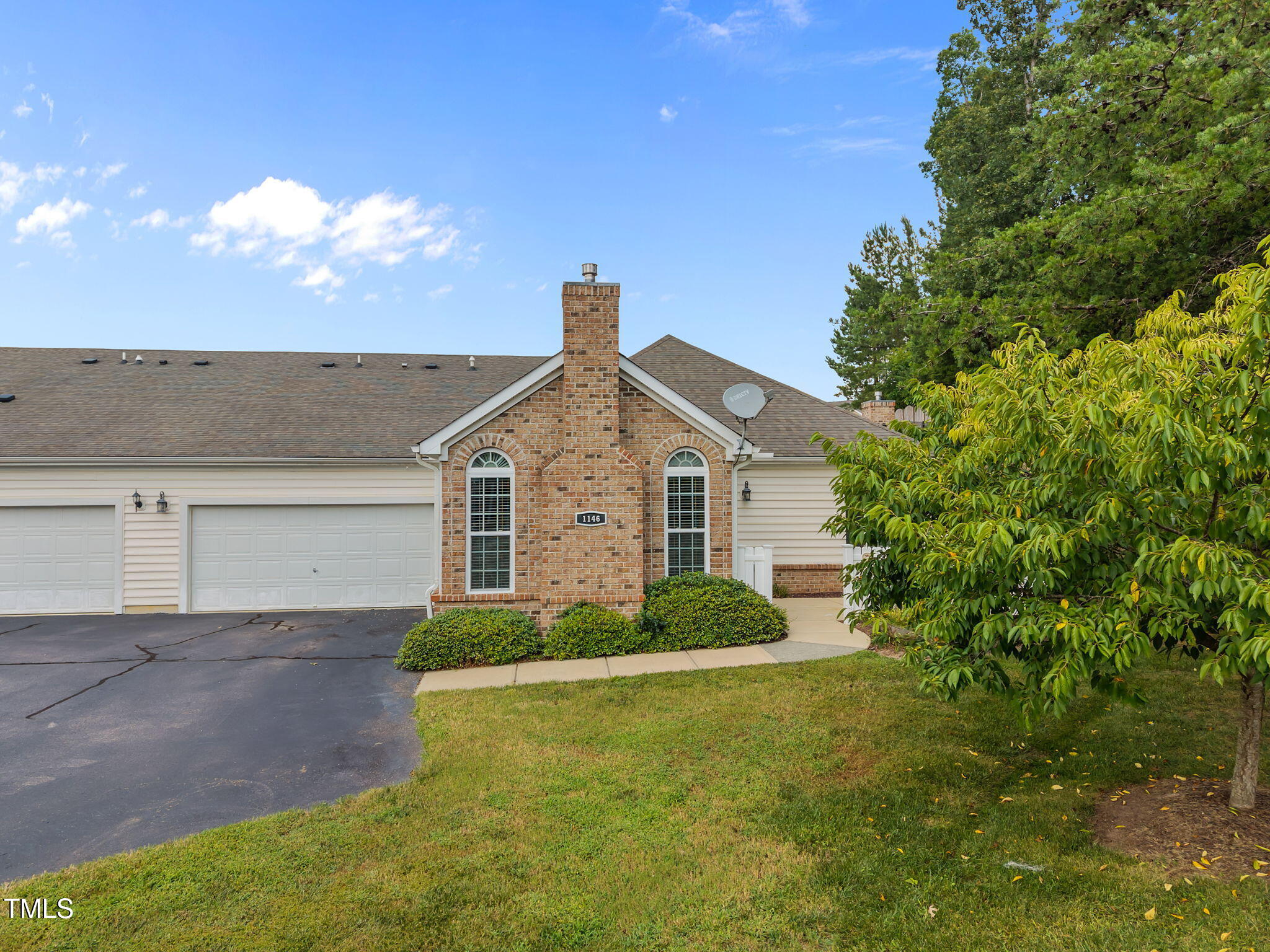 1146 Blue Bird Lane