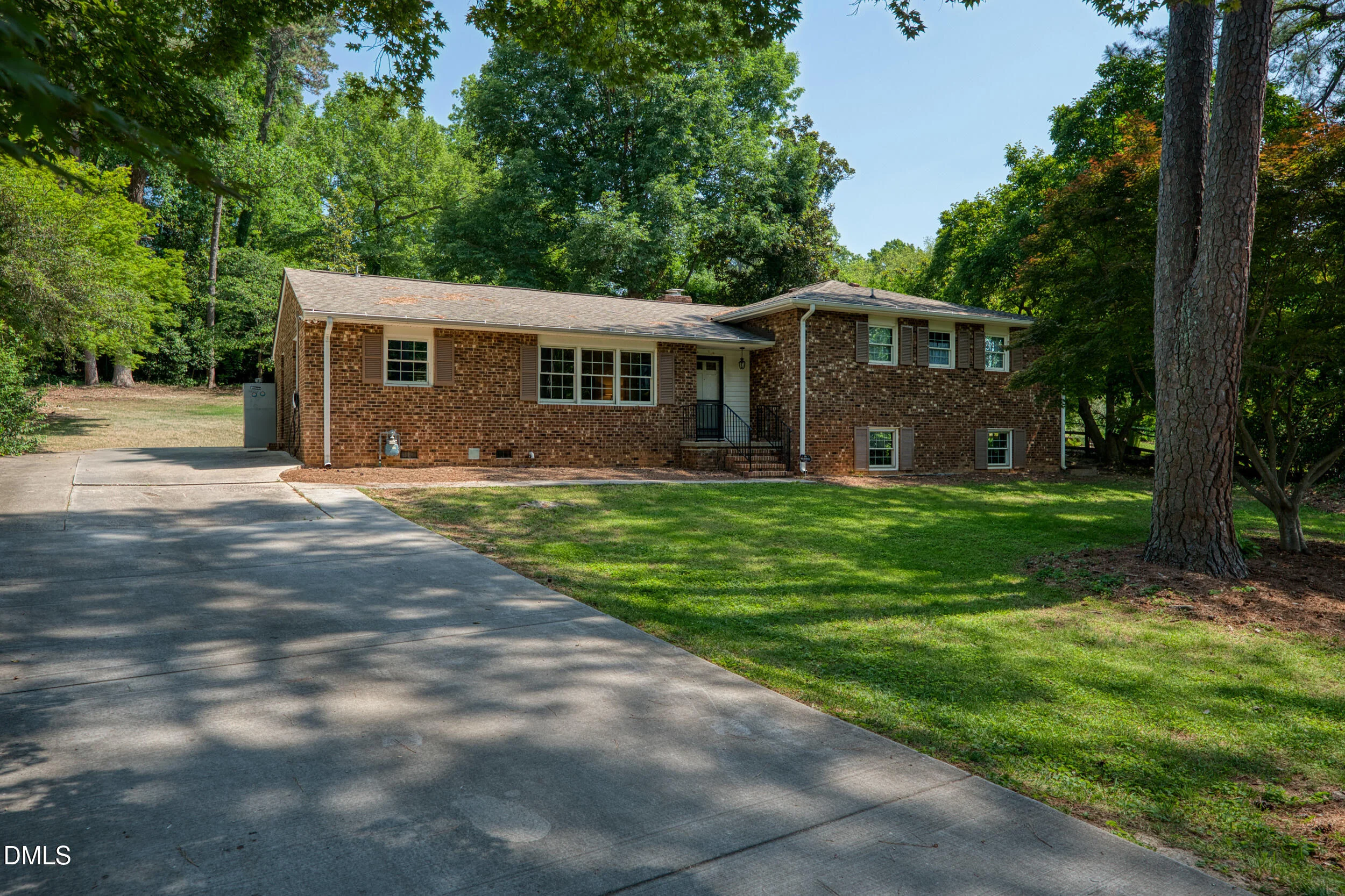 3726 Swift Drive