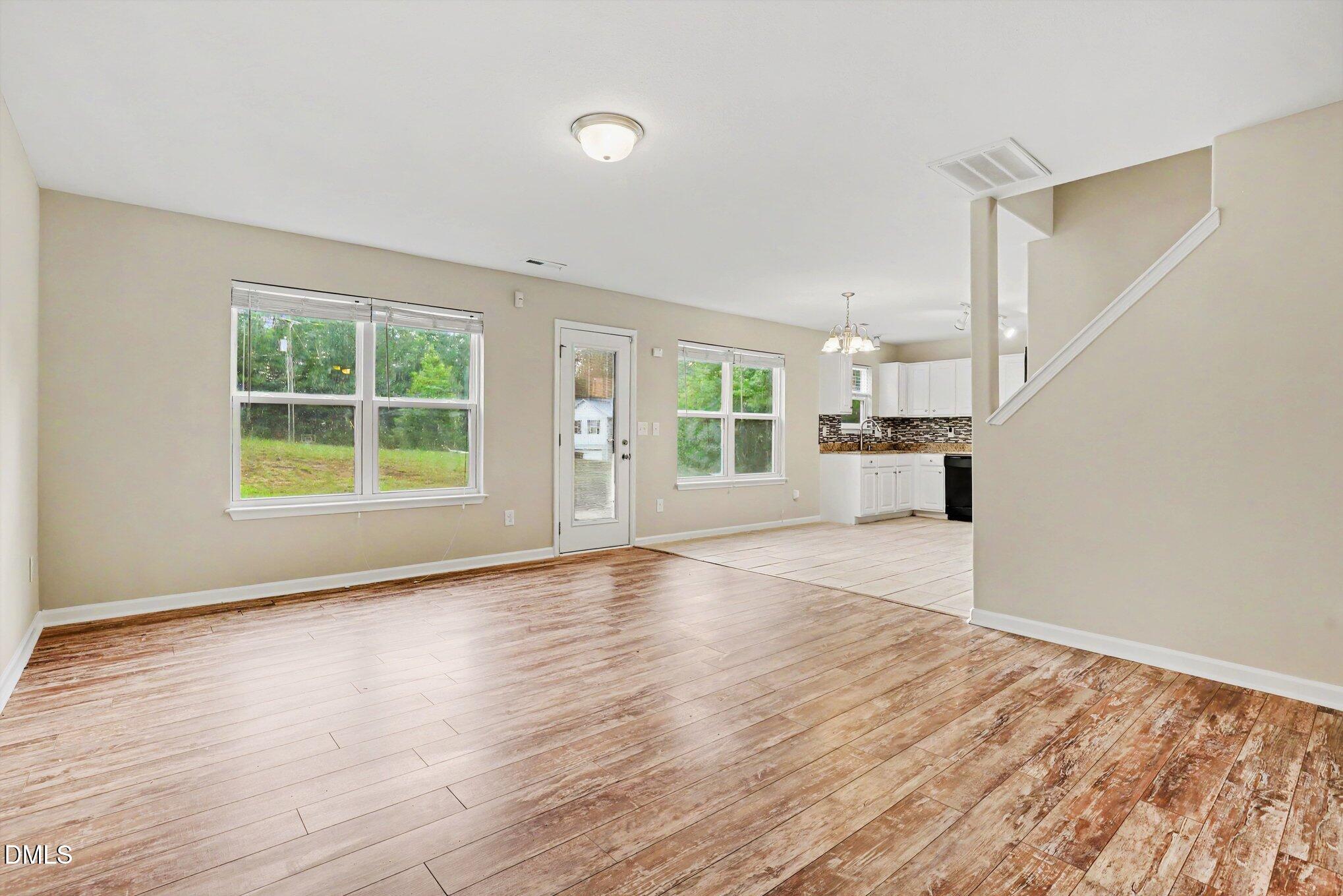 905 Woodland Road