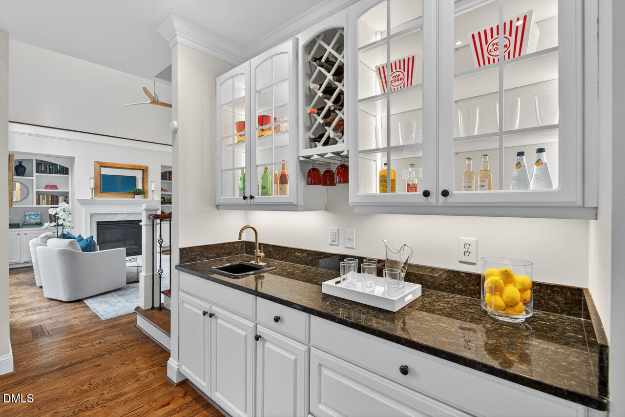 Chapel Hill, North Carolina 27514, United States, 5 Bedrooms Bedrooms, ,5 BathroomsBathrooms,Residential,Active,244179