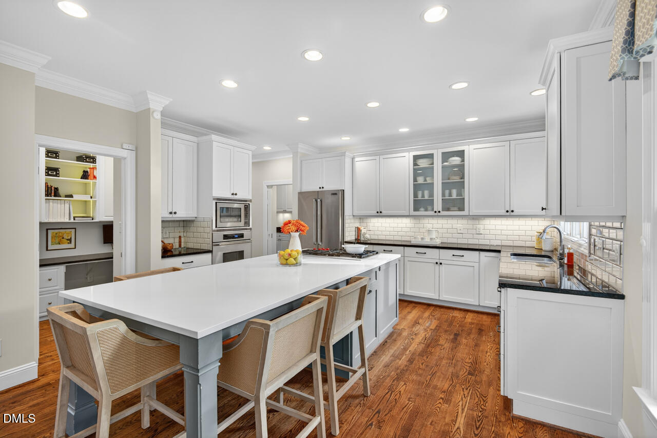 Chapel Hill, North Carolina 27514, United States, 5 Bedrooms Bedrooms, ,5 BathroomsBathrooms,Residential,Active,244179