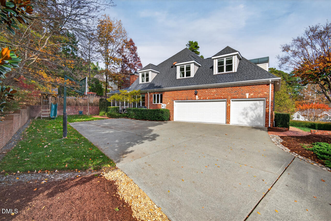 Chapel Hill, North Carolina 27514, United States, 5 Bedrooms Bedrooms, ,5 BathroomsBathrooms,Residential,Active,244179