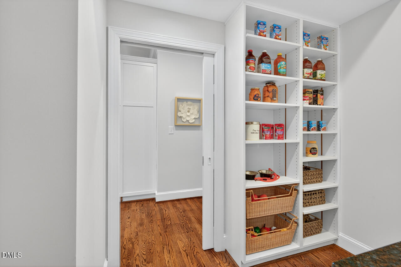 Chapel Hill, North Carolina 27514, United States, 5 Bedrooms Bedrooms, ,5 BathroomsBathrooms,Residential,Active,244179