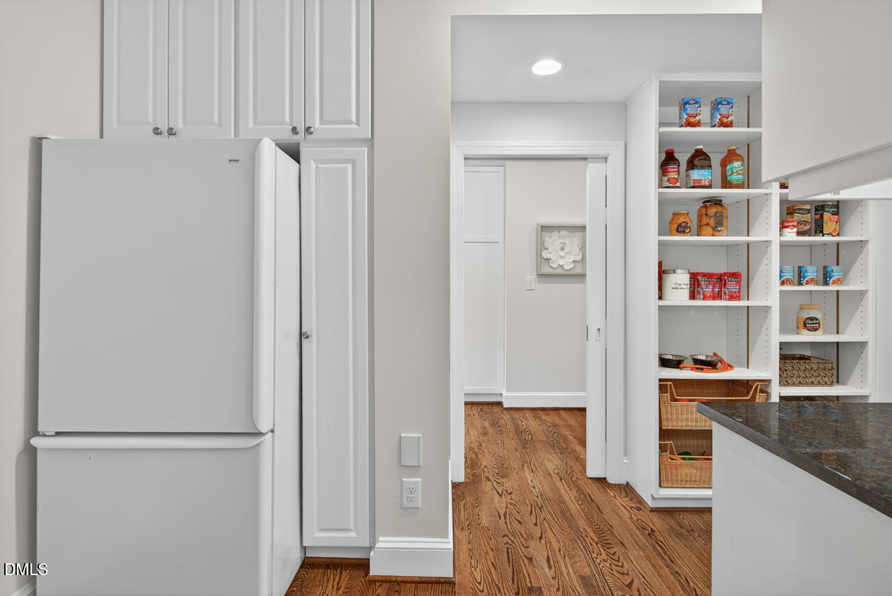 Chapel Hill, North Carolina 27514, United States, 5 Bedrooms Bedrooms, ,5 BathroomsBathrooms,Residential,Active,244179