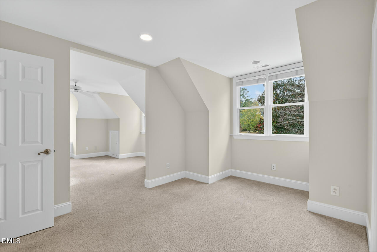 Chapel Hill, North Carolina 27514, United States, 5 Bedrooms Bedrooms, ,5 BathroomsBathrooms,Residential,Active,244179