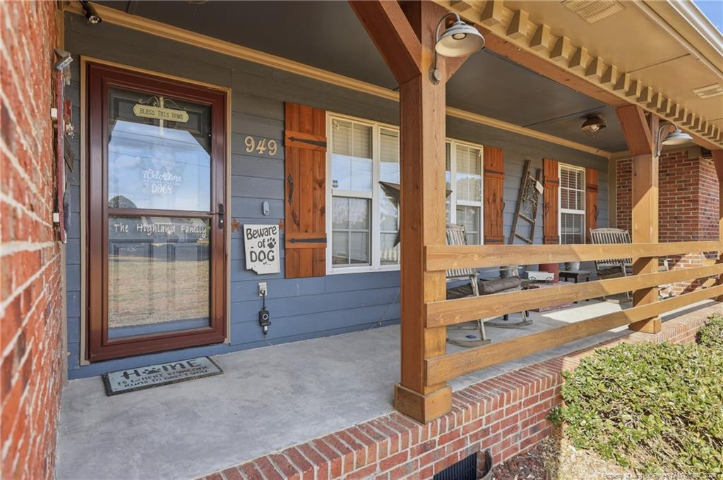 949 Adcox Road