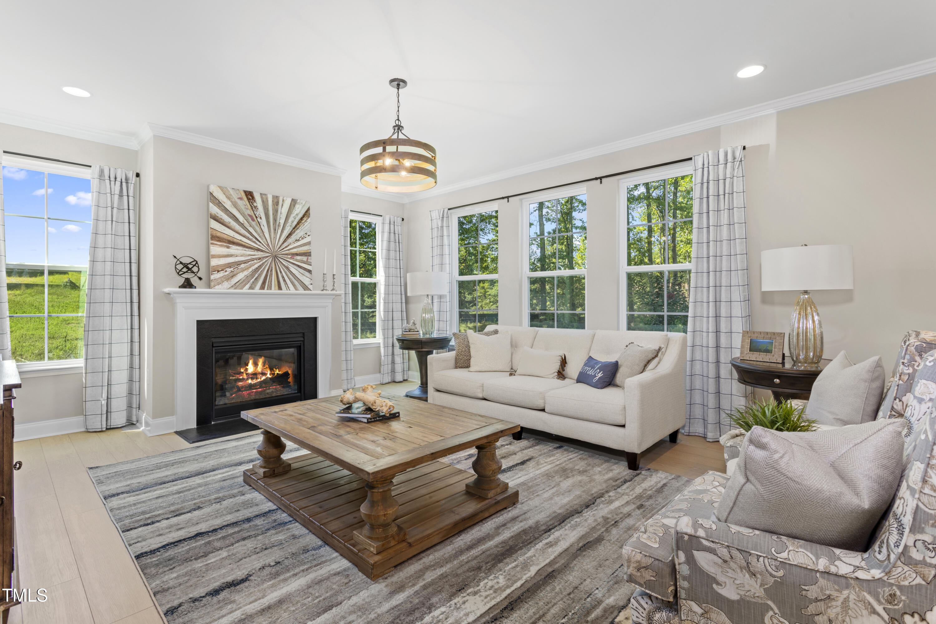 141 Alden Way