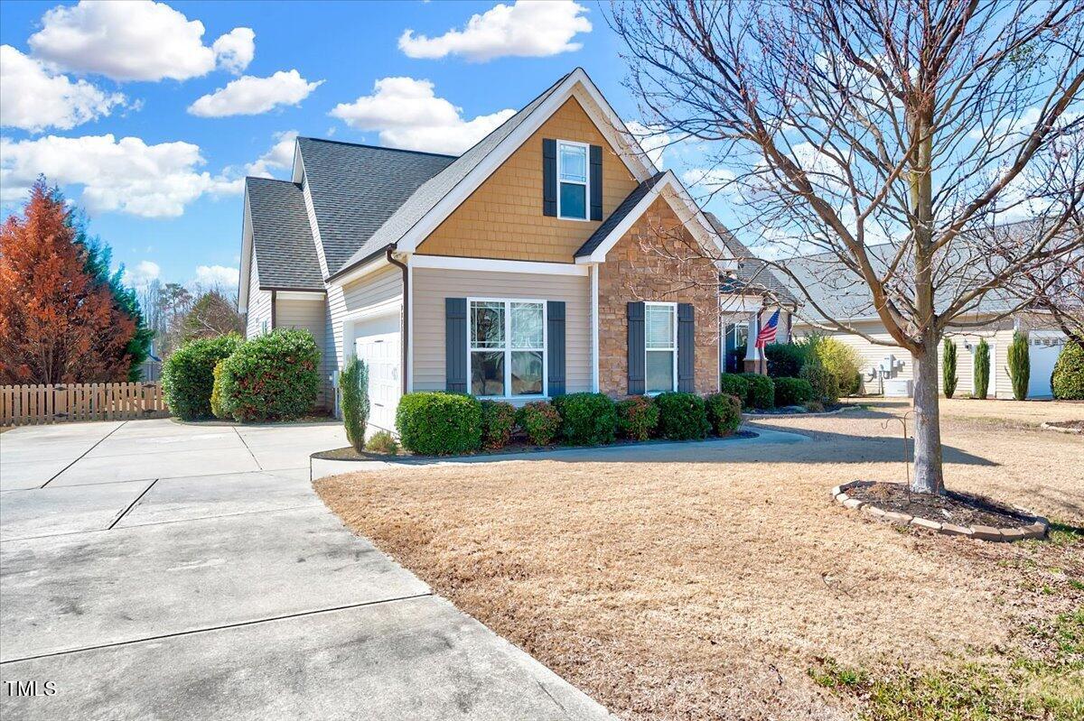 1624 Struble Circle
