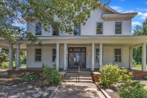 118 N 7th Street Smithfield NC 27577