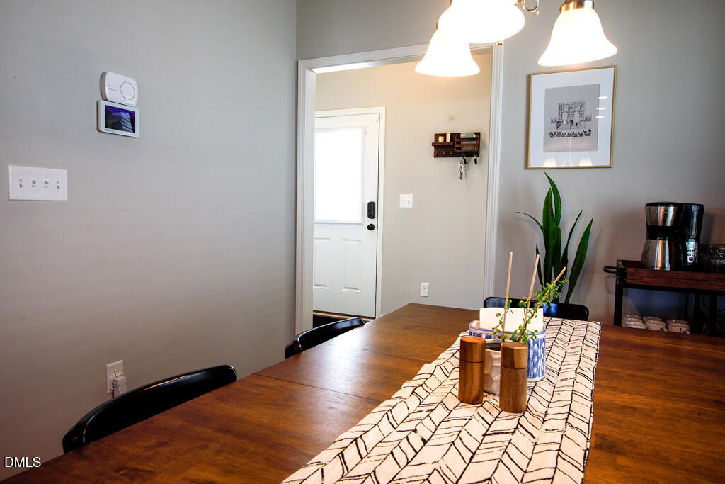 384 Crawford Parkway