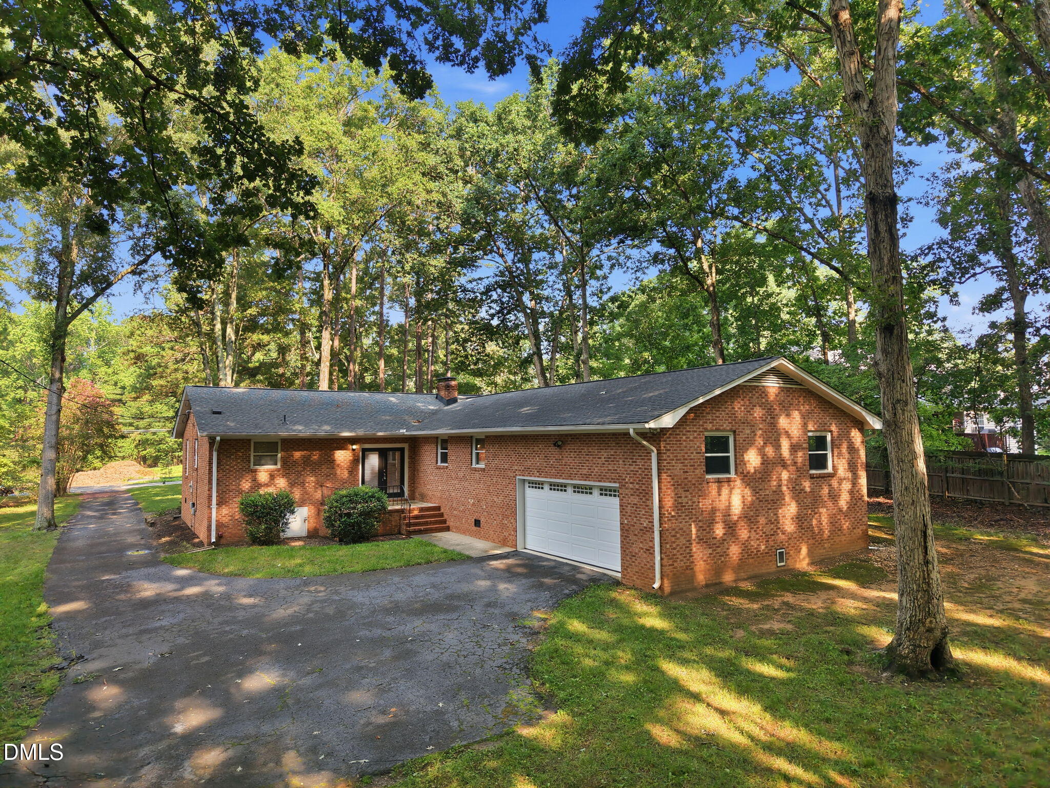 706 Crestview Drive