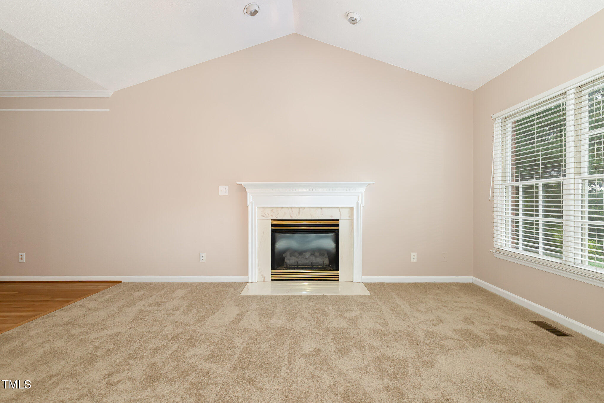 109 Briarwood Drive