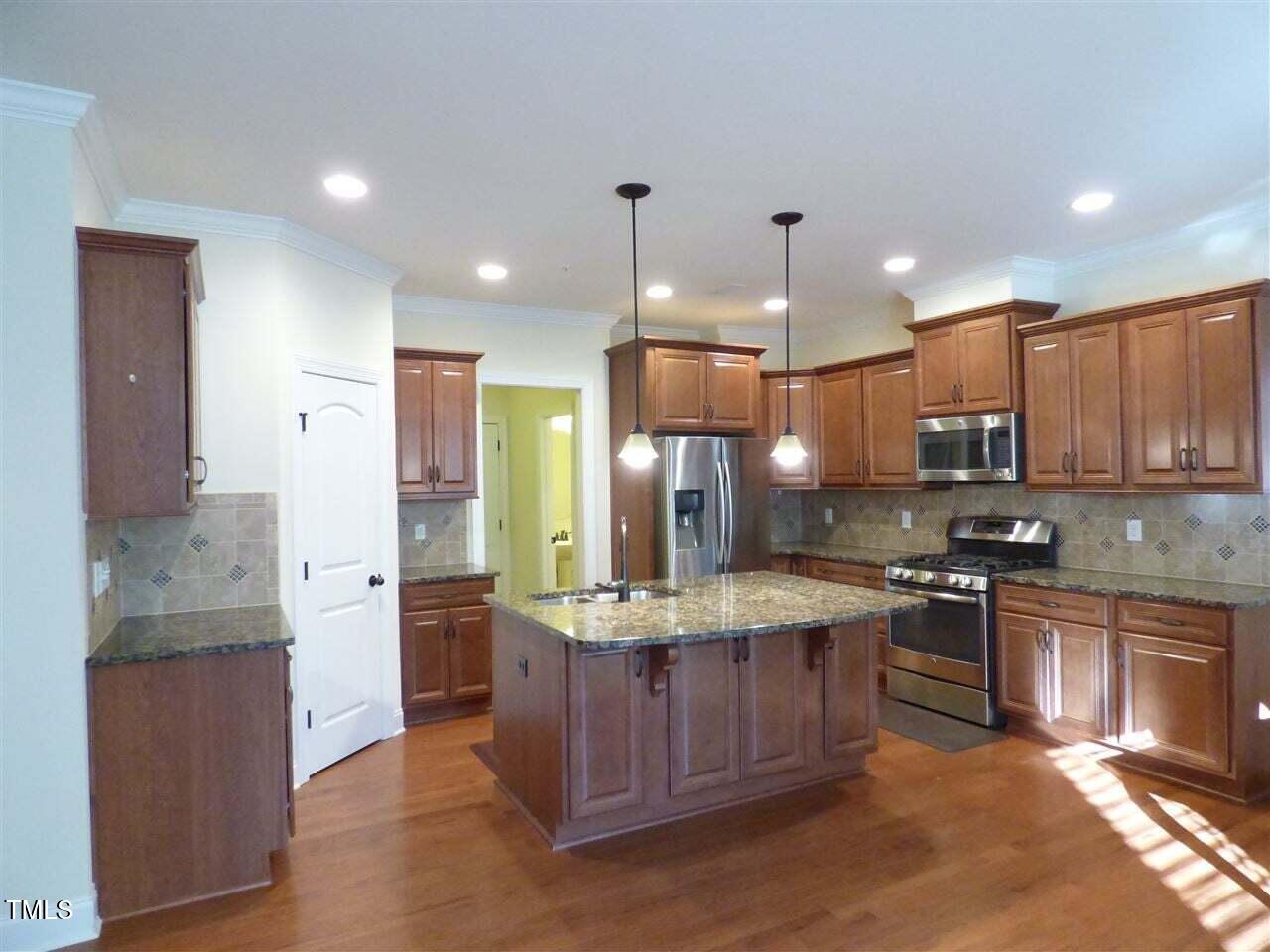 342 Rose Walk Lane