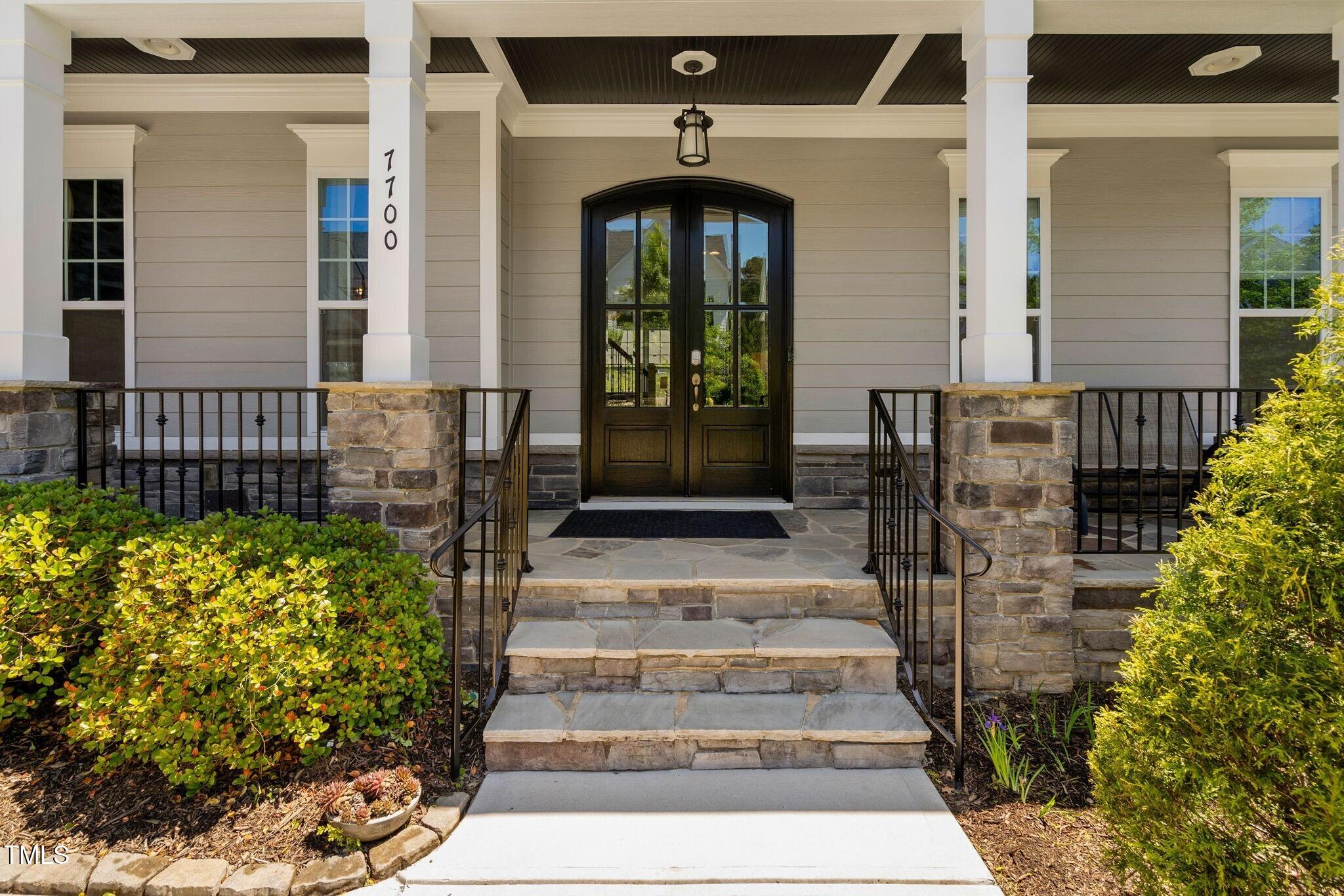 7700 Stonehenge Farm Lane