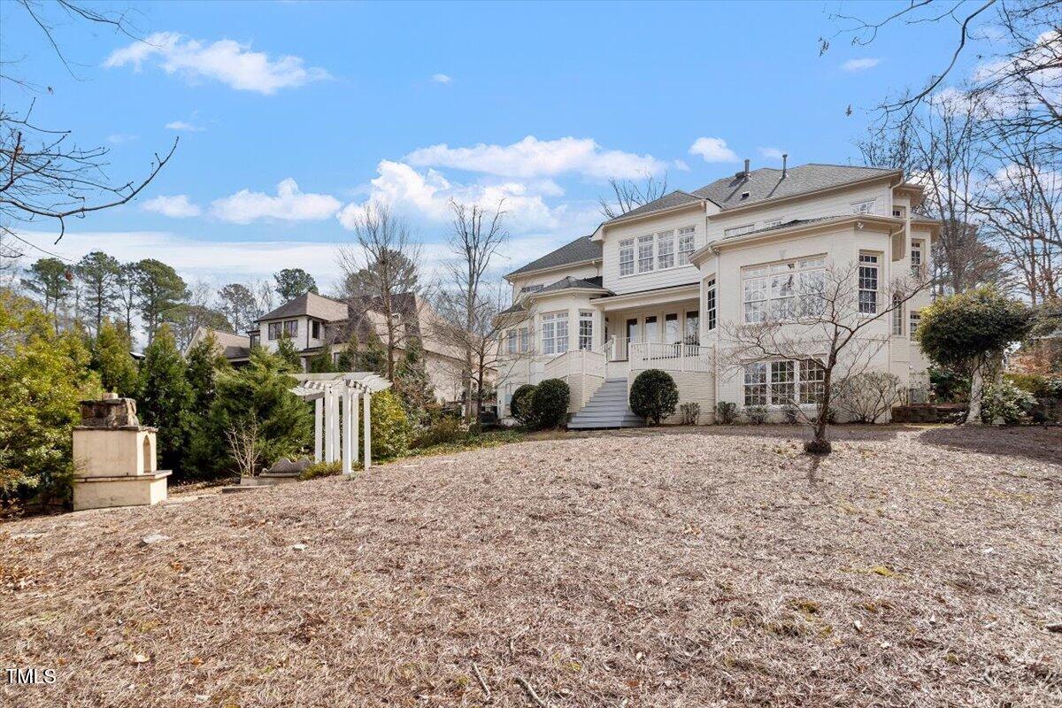 302 Edinburgh Drive