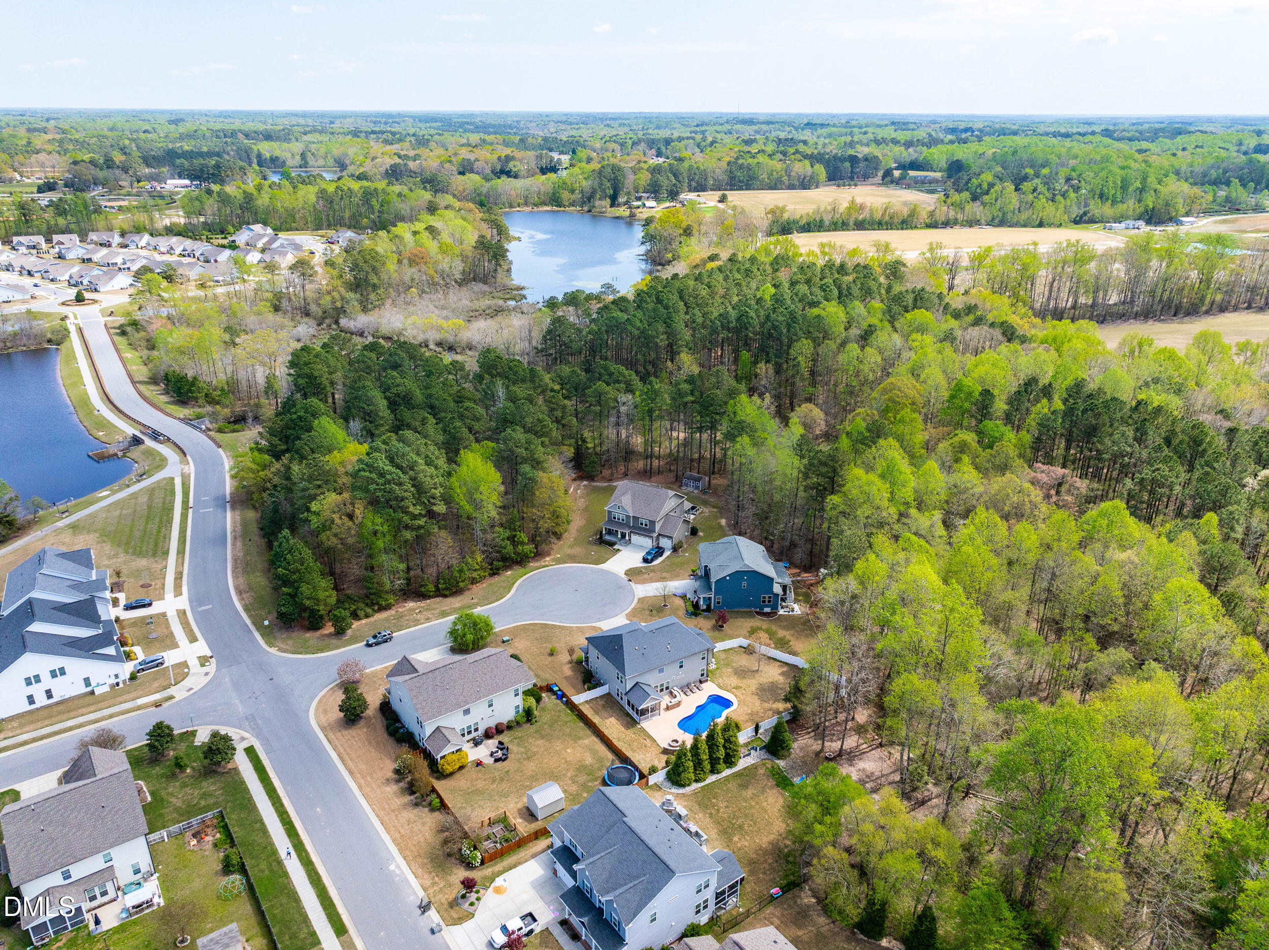 404 Glenville Lake Drive