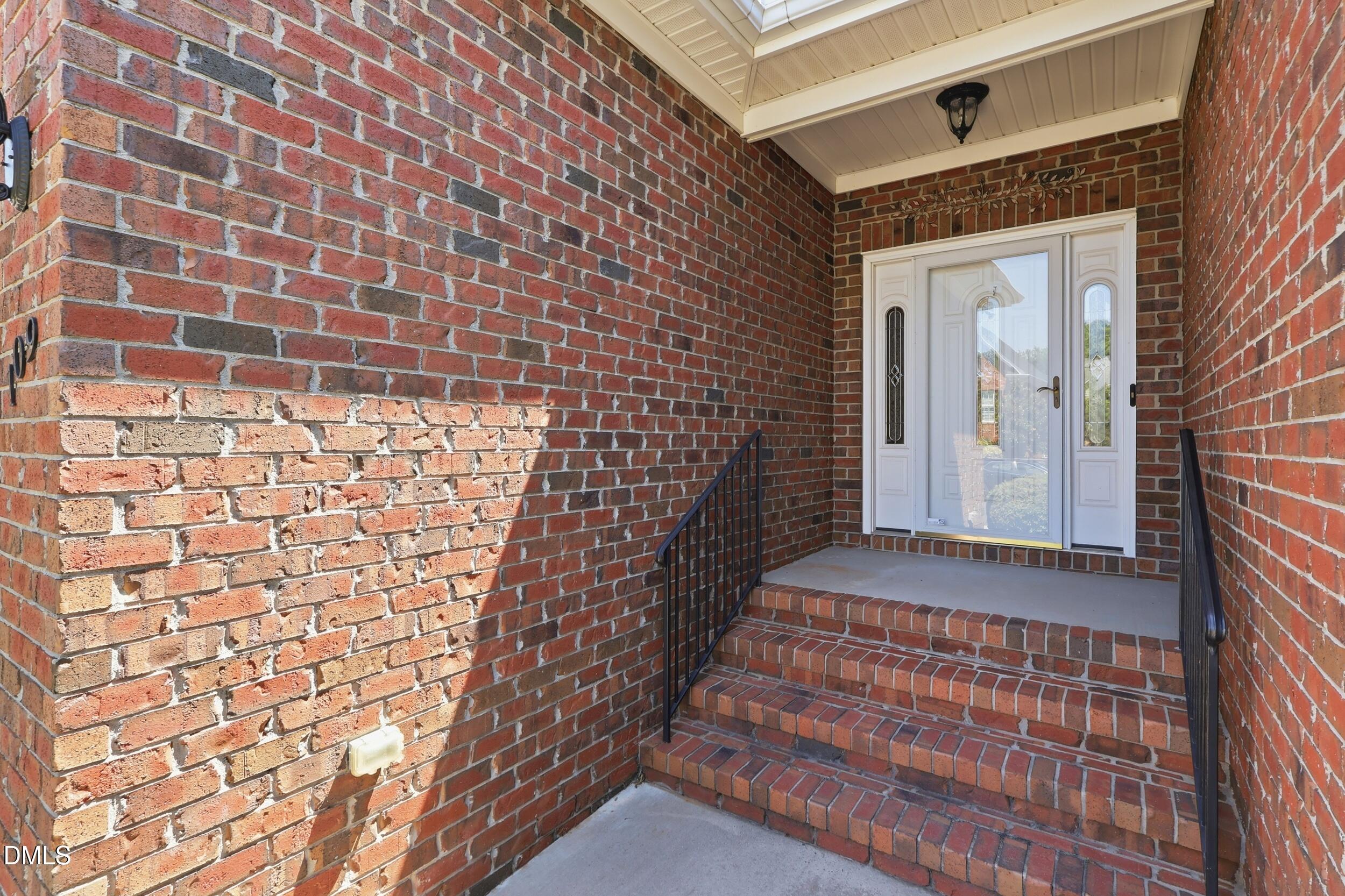 109 Peppertree Drive