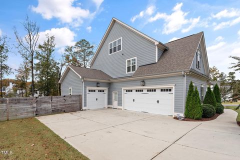 A home in Holly Springs