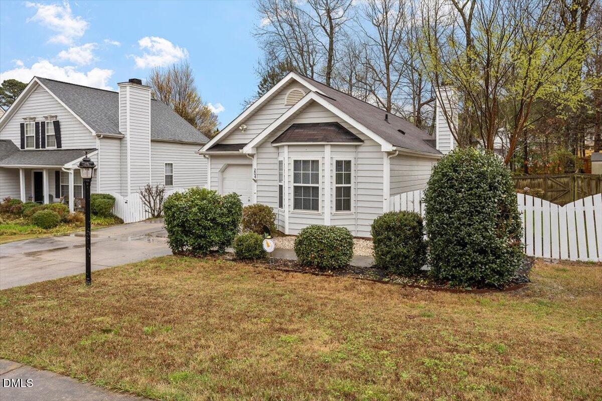 204 Thorncrest Drive