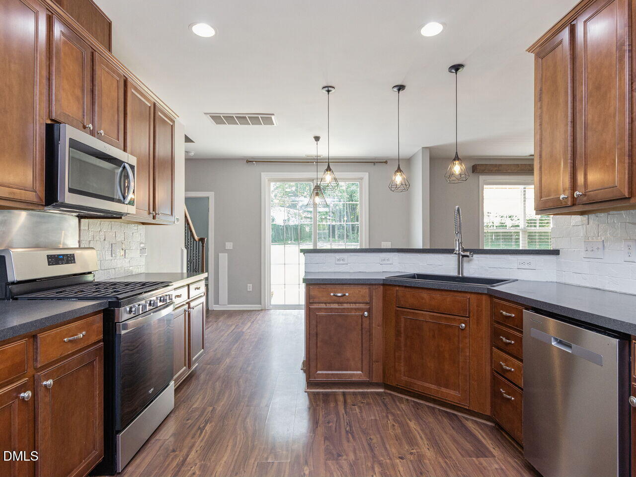 217 W Elm Avenue