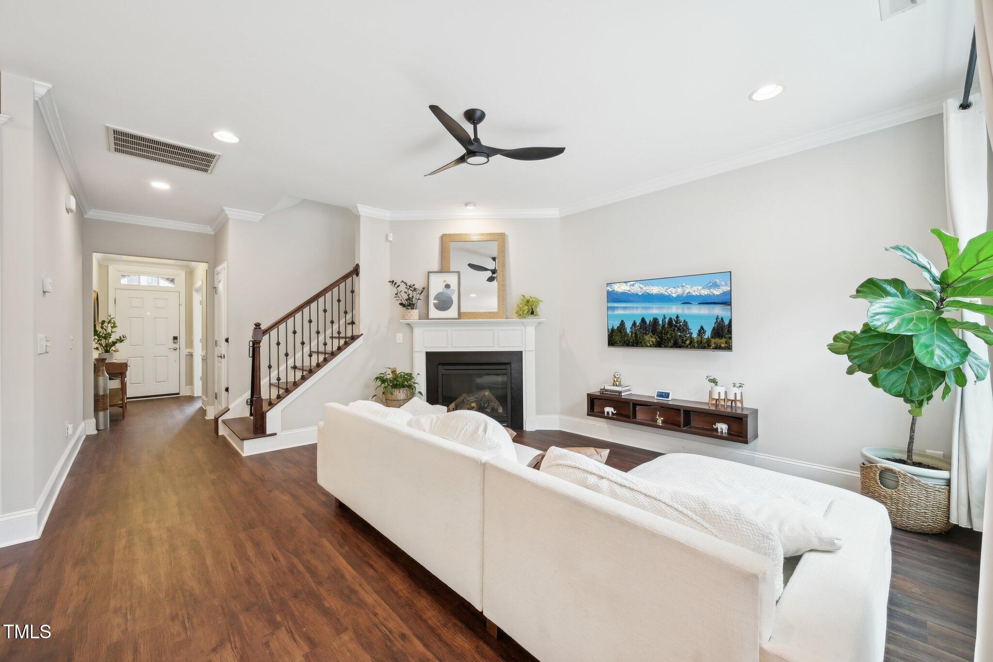 3929 Glenlake Garden Drive