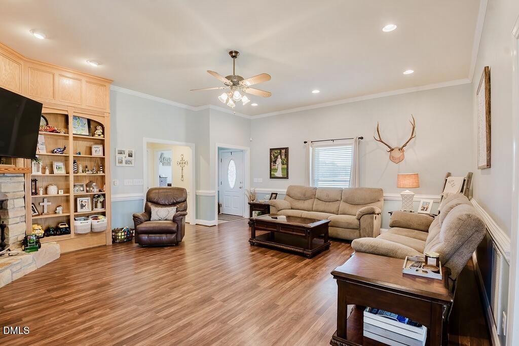 1676 Smithfield Highway