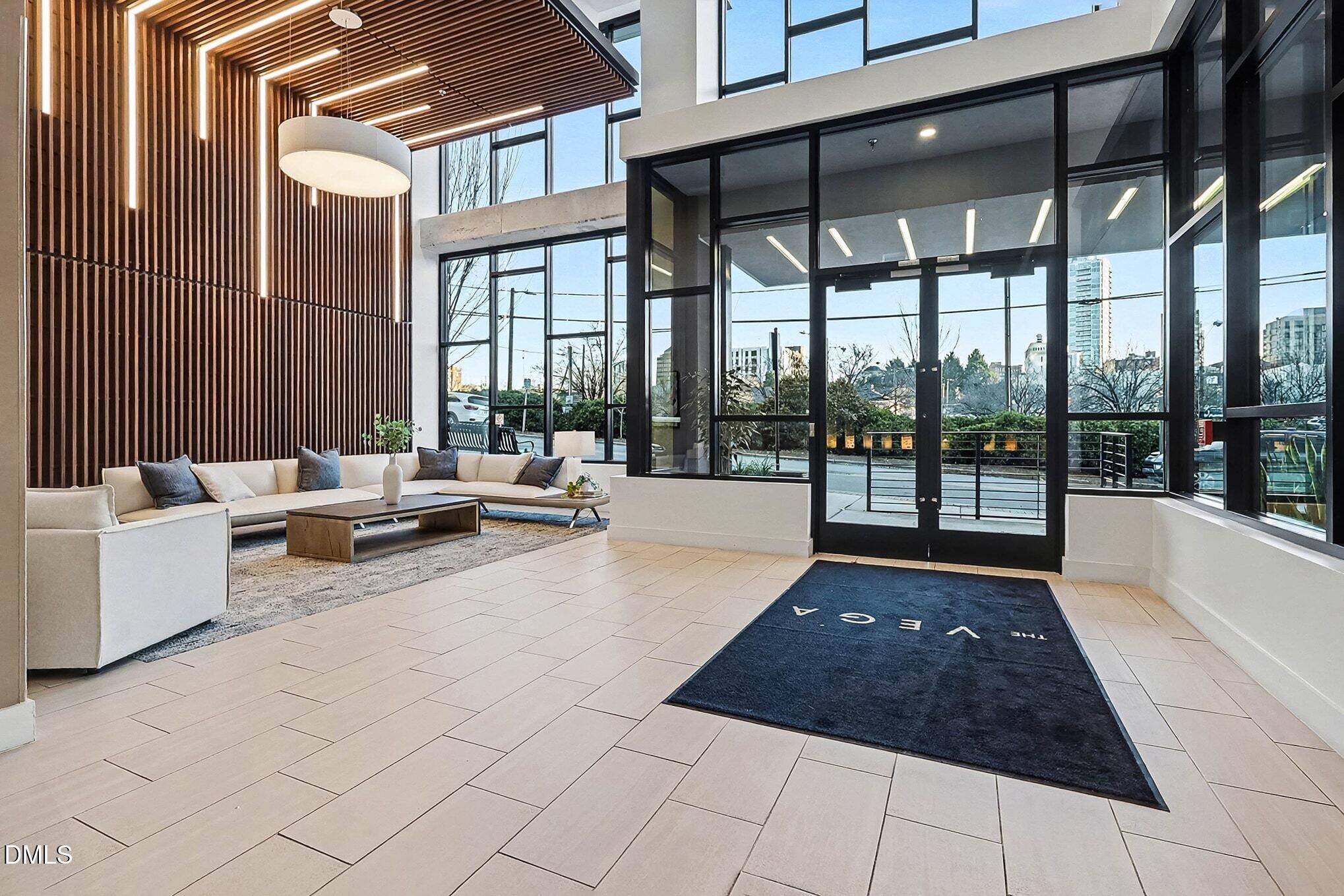 214 Hunt Street Apt 710