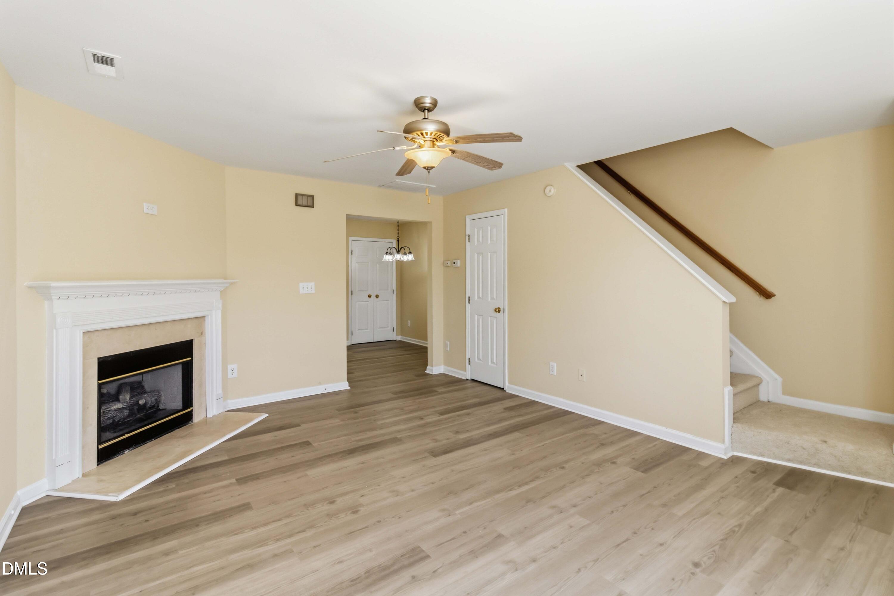 2125 Ventana Lane
