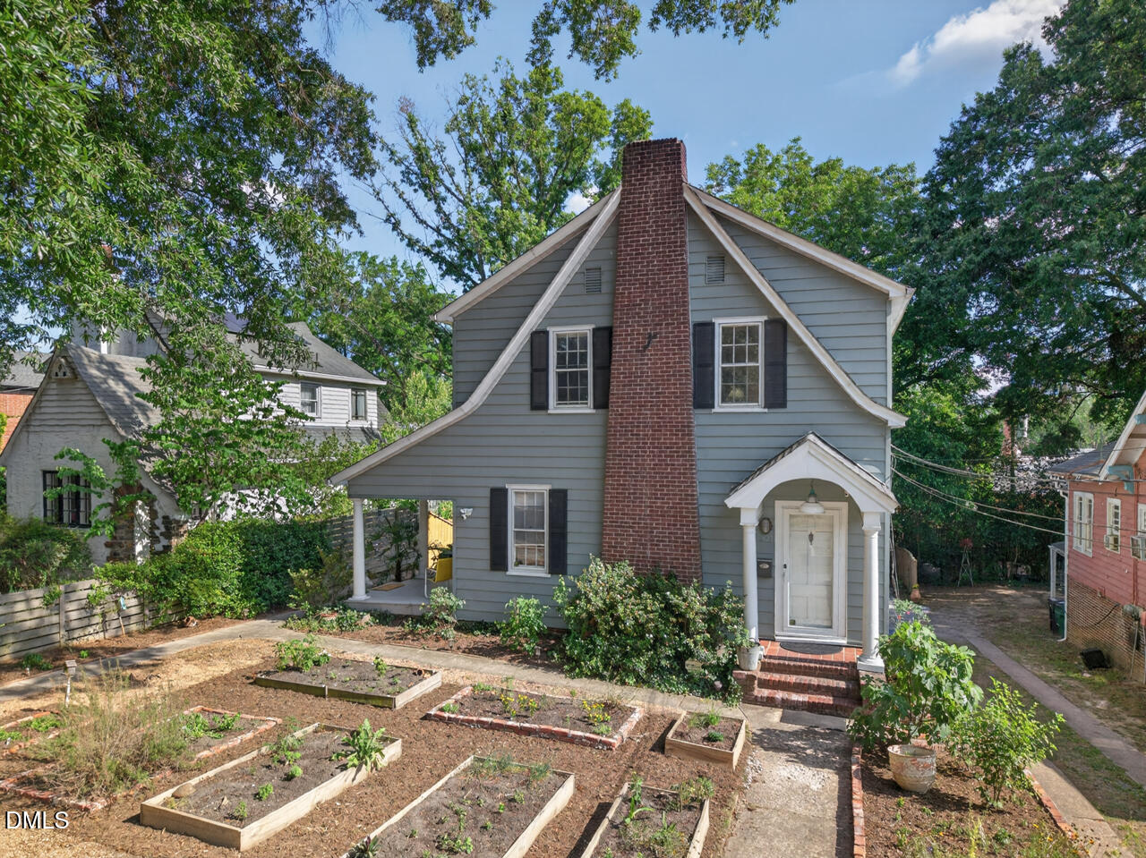 321 W Trinity Avenue