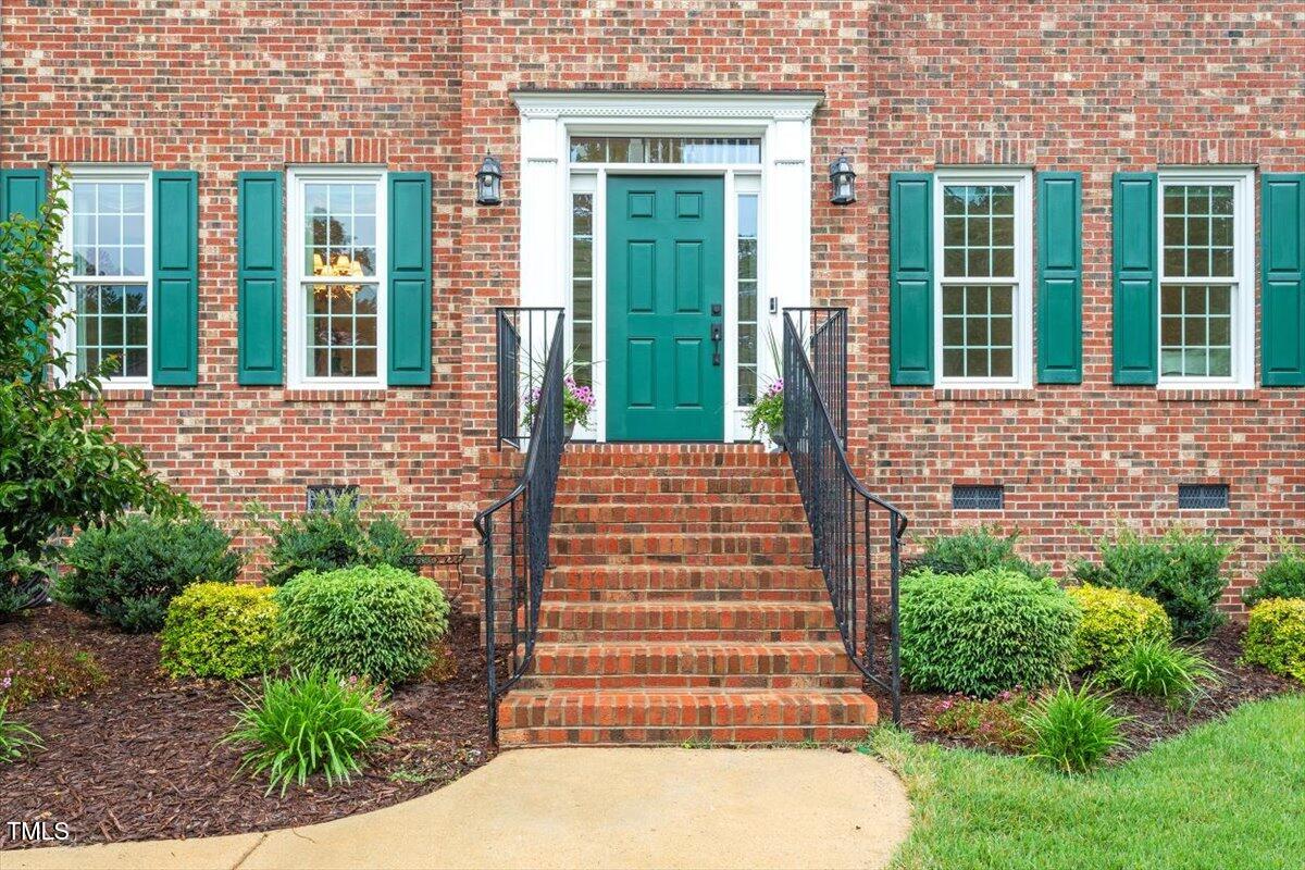 103 Rose Sky Court