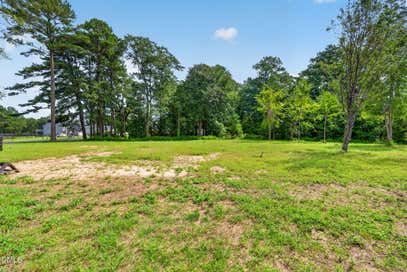 2925 Nc-210 Smithfield NC 27577